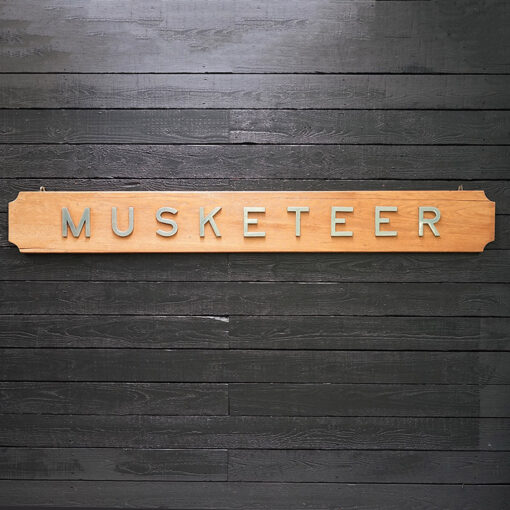 HMS Musketeer Nameboard